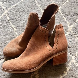 Steve Madden Sz 8 Booties